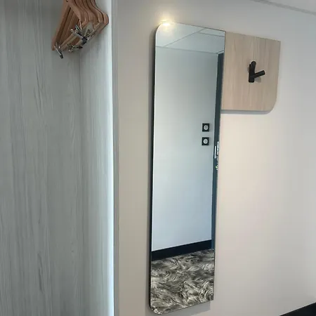 Nord Aéroport Hotel 2*