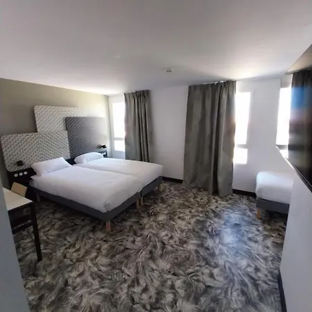 Hotel Nord Aéroport 2*