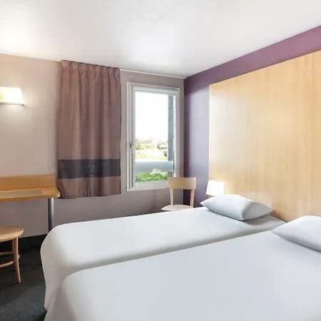 Nord Aéroport Hotel