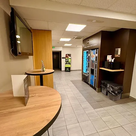 Nord Aeroport فندق